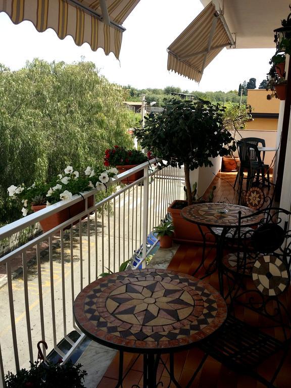 B&B Triskeles Giardini-Naxos Kültér fotó