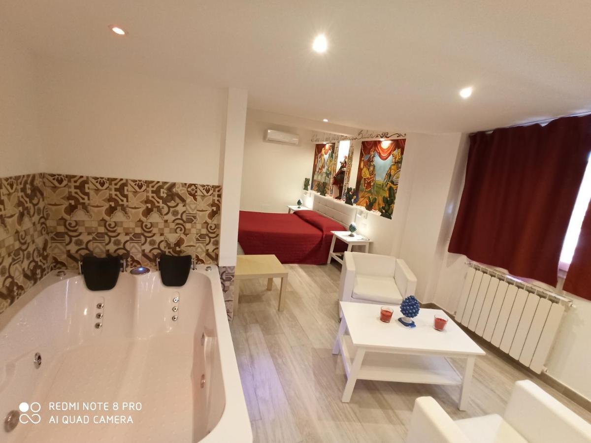 B&B Triskeles Giardini-Naxos Kültér fotó