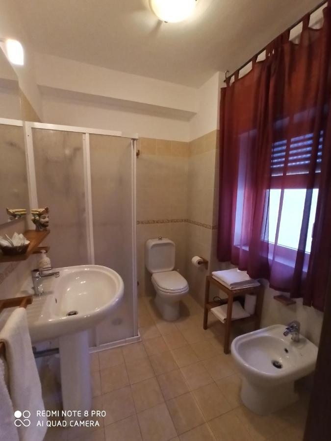 B&B Triskeles Giardini-Naxos Kültér fotó